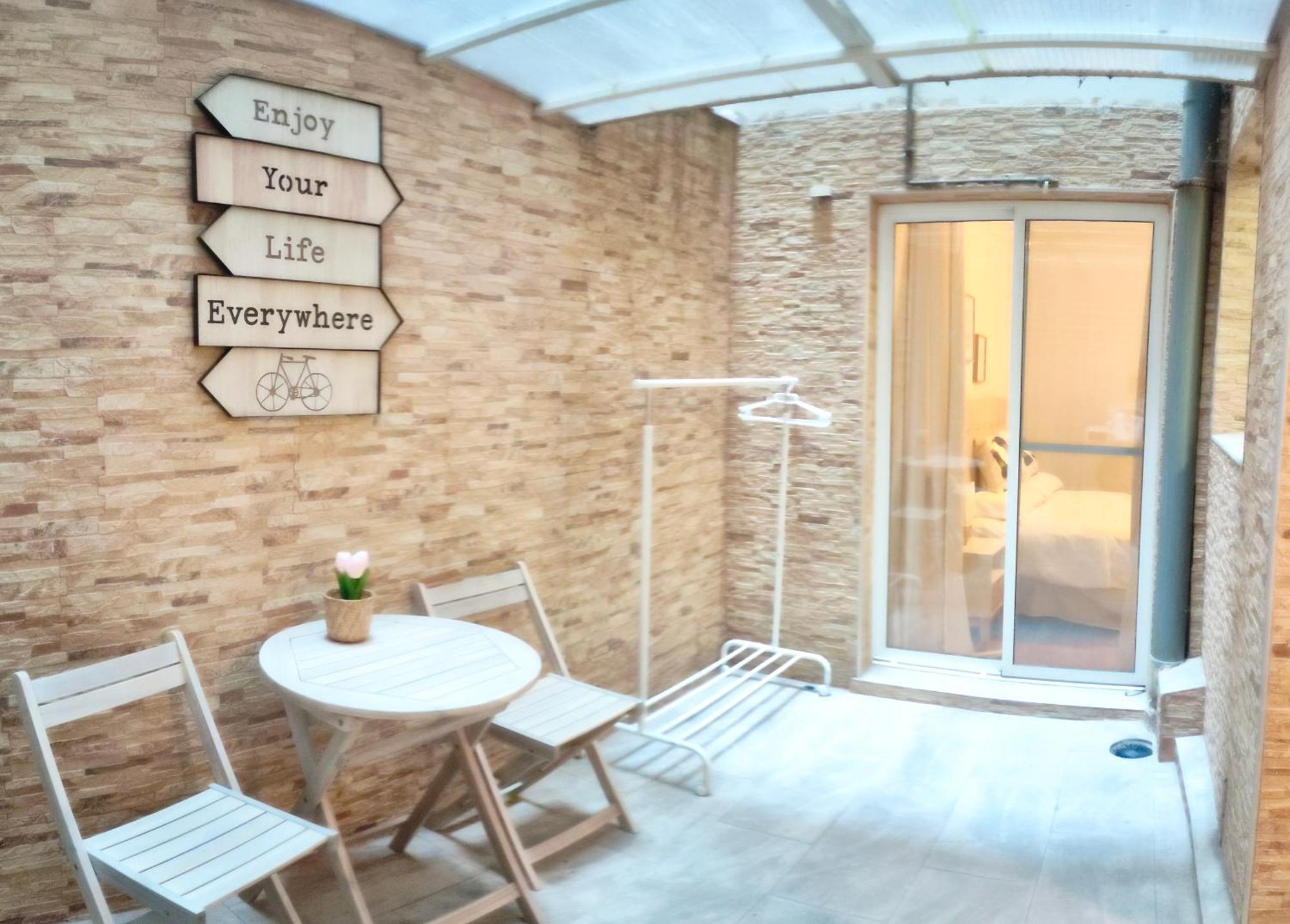 Appartement Valencia Leticia Extérieur photo
